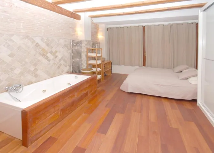 Beds & Breaks Ravel I Appartement *
